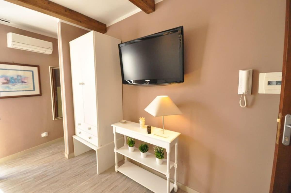 Boutique Rooms Палермо Екстериор снимка
